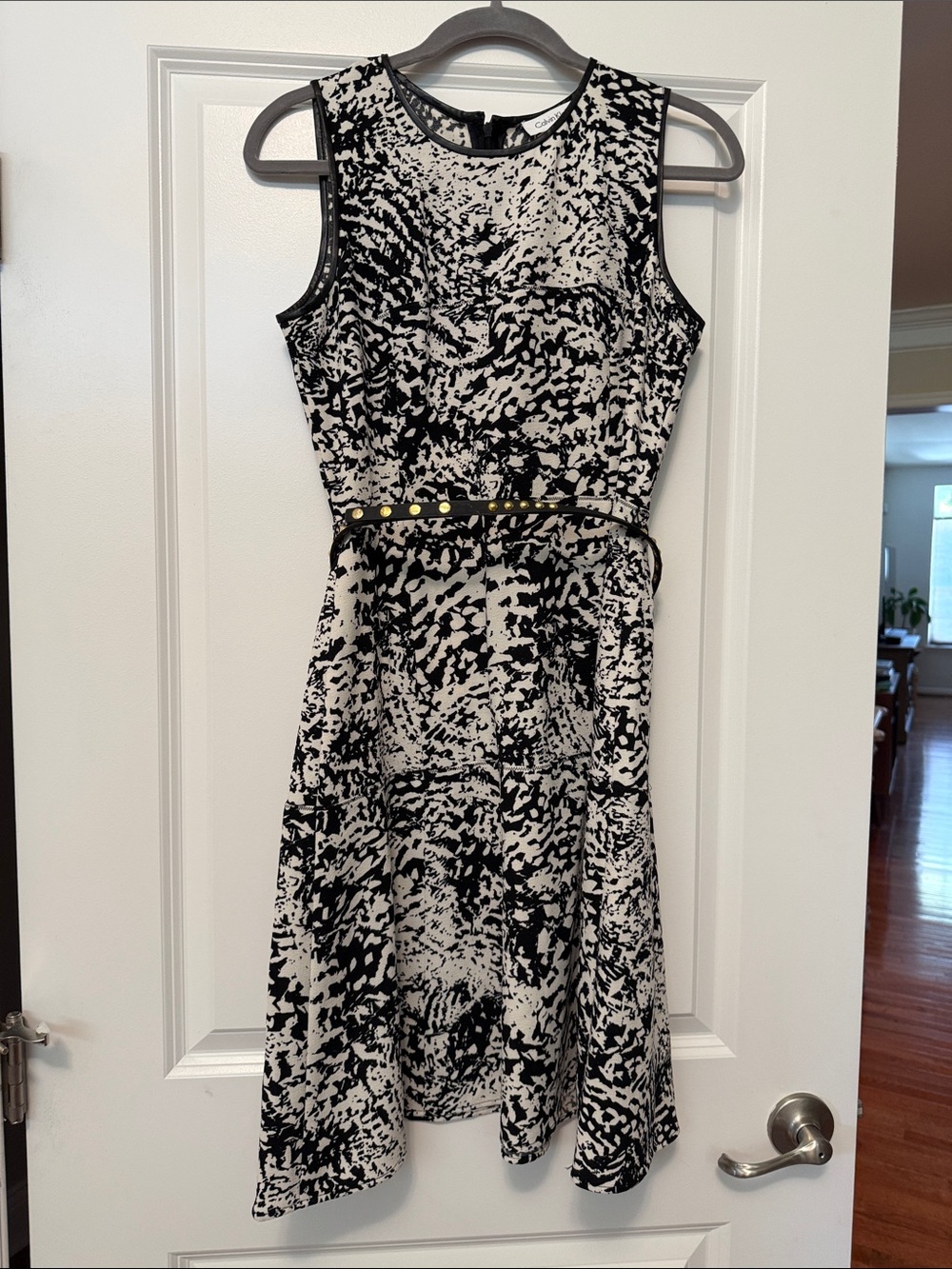 Calvin Klein Black and White Abstract Print Sleeveless Dress